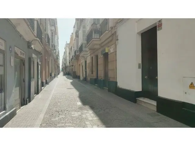 Piso para reformar en Casco Antiguo de Cádiz cerca de la Viña