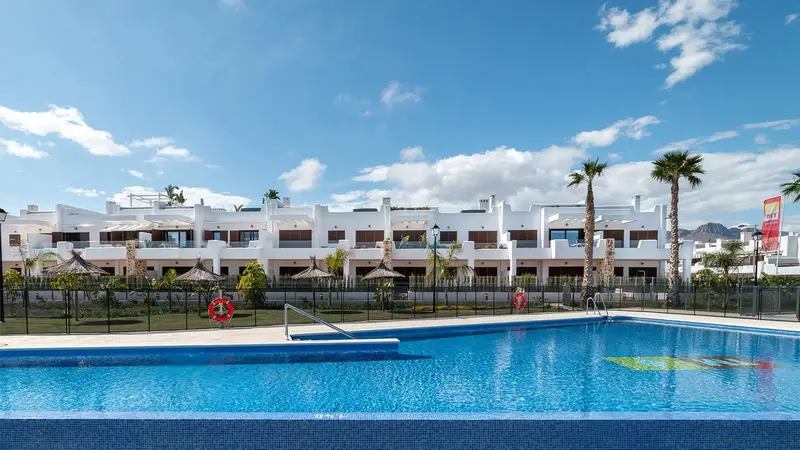 Apartamentos en Venta en Pulpí Almería: Primera Línea de Playa