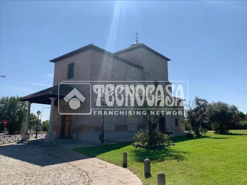 Hostal Restaurante en Venta Barajas Madrid