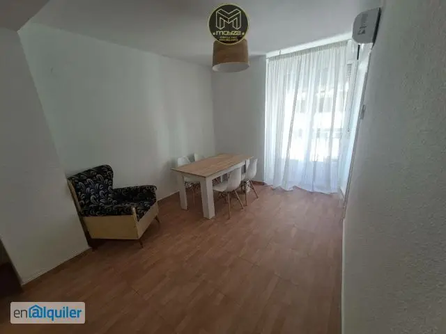 Alquiler Piso Reformado Centro Santa Isabel 3 Dormitorios