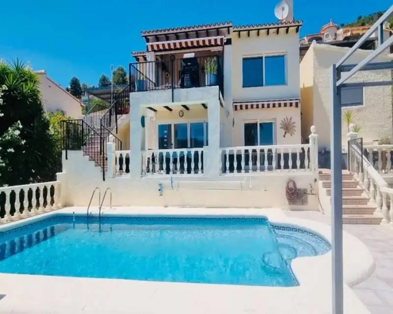 Chalet 4 Dormitorios Jalón Piscina Privada Licencia Turistica