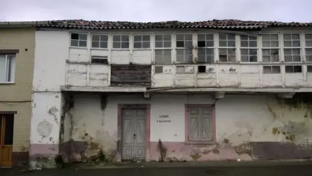 Casa en venta en San Sadurniño