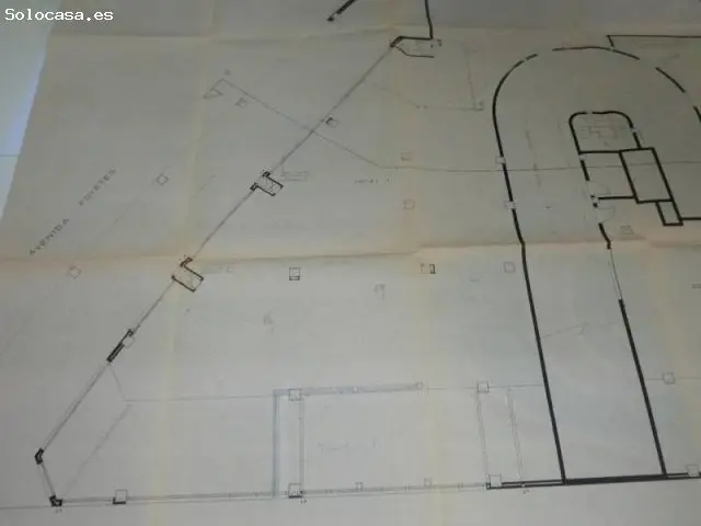 Local Comercial 240m2 Colonia Madrid Benidorm - Frente a Parque