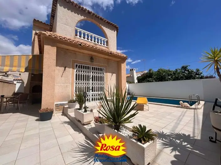 Chalet 4 Dormitorios Orihuela Costa