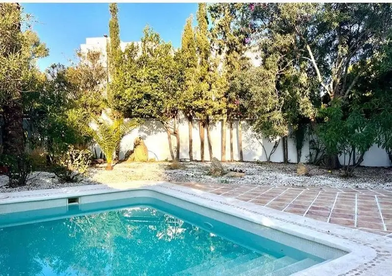 Chalet en Alfaz del Pi con Piscina Privada y 3 Dormitorios