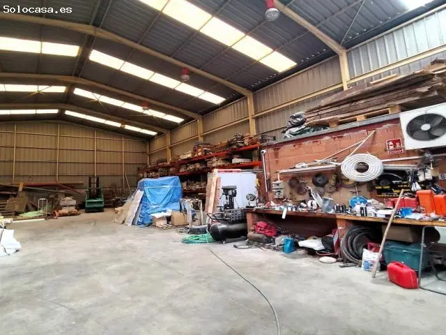 Nave Industrial En Poligono De Heras