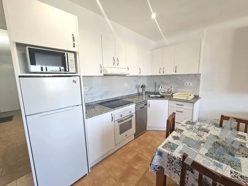 Apartamento en Peñíscola con Vistas al Mar Amueblado