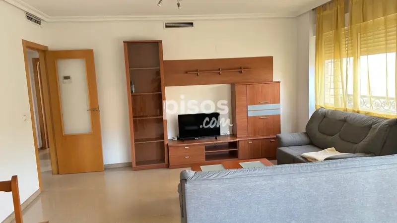 Alquiler Piso Estudiantes 3 habitaciones 2 baños Calle Torres Quevedo