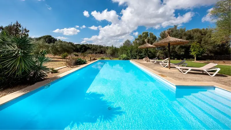 Casa de Campo en Ariany Mallorca con Piscina y Casa de Invitados