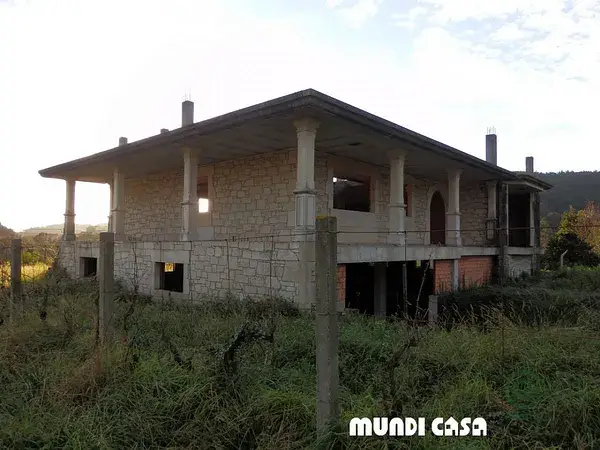 Casa en Boiro 6 Dormitorios 4 Banos 012ha