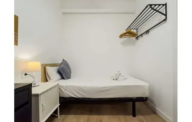 Alquiler Habitacion 84m2 Barcelona