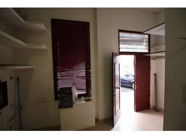 Local Comercial en Maria Auxiliadora Badajoz 150m2