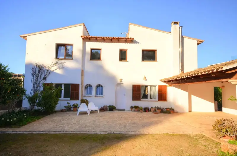 Chalet en Porto Petro con acceso directo al mar y vistas impresionantes