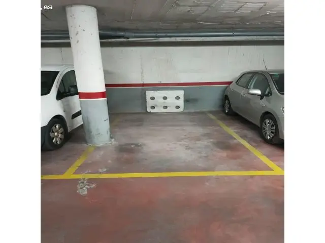 Venta de 2 Plazas de Parking en Rubí Centro Zona Mercat