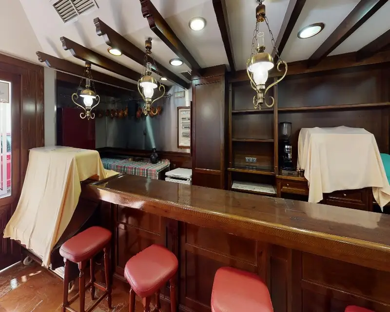 Local 116m2 2 Banos Calle Cristo Rey Jaen
