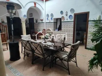Casa en venta Ecija 259m2 7 habitaciones ideal dos familias
