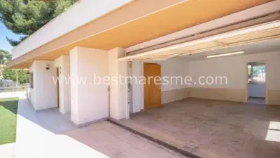 Casa unifamiliar en venta en Cabrils con vistas al mar