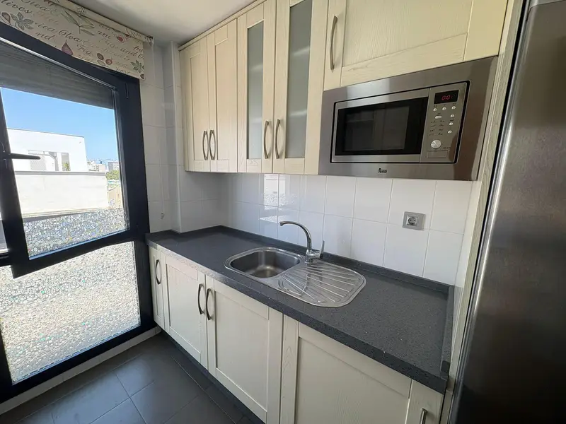 Apartamento en Venta junto a Salesianos con Garaje y Terraza