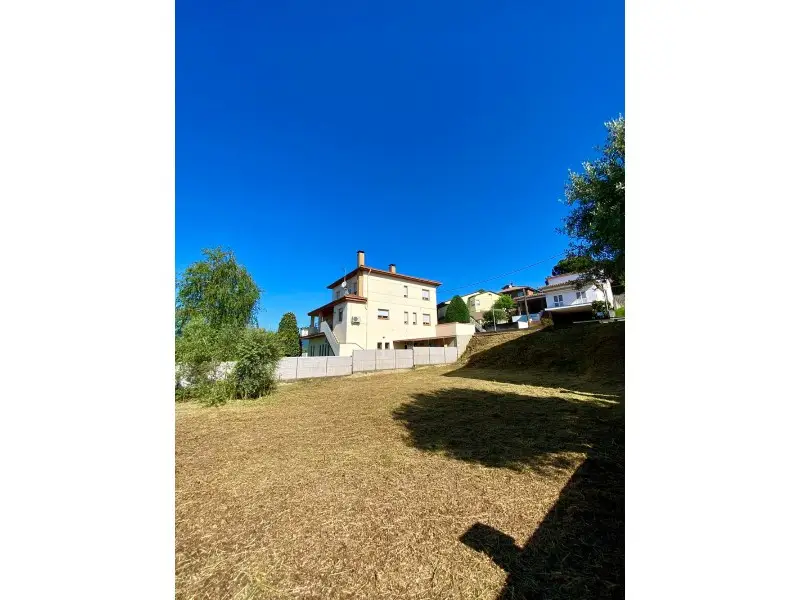 Venta Suelo Banyoles Vistas Espectaculares