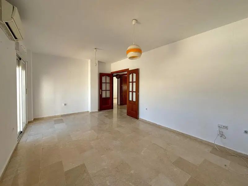 Apartamento 3 Dormitorios Atarfe Cerca Granada
