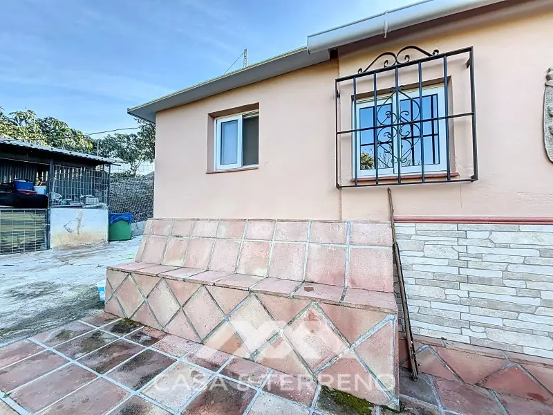 Casa Rural con Jardin en Benamargosa