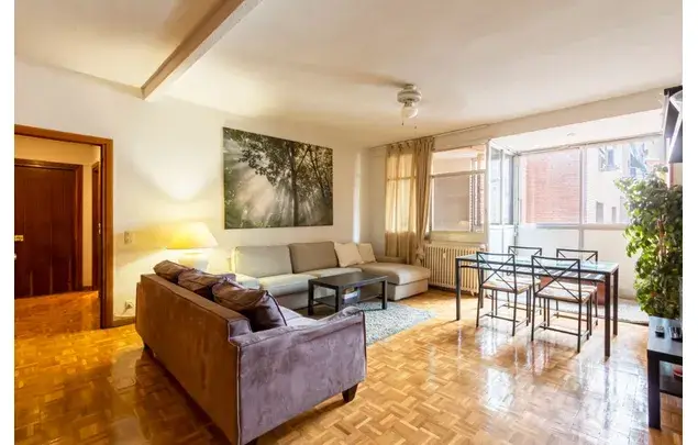 Habitaci
ón 150m
² Alquiler Badajoz Estancia Media Larga