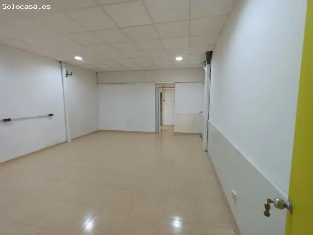 Local Comercial Equipado en Mataro Cerdanyola 100m2