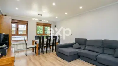Piso 140m2 Fozaneldi 4 Dormitorios 2 Baños Garaje Trastero Reformado
