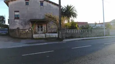 Casa pareada en venta en Calle Peñacastillo