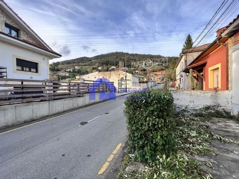 Chalet en Oviedo con Jardin en Construccion