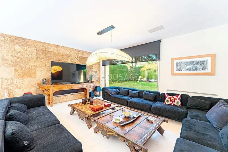 Residencia de Lujo en Villafranca del Castillo 840m2