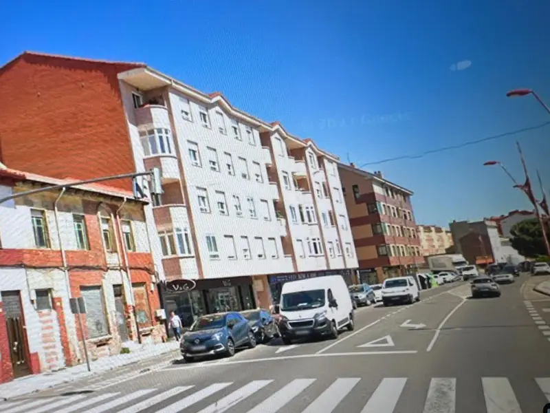 Venta Casa Trobajo del Camino 306m2 Nave 120m2 Reforma