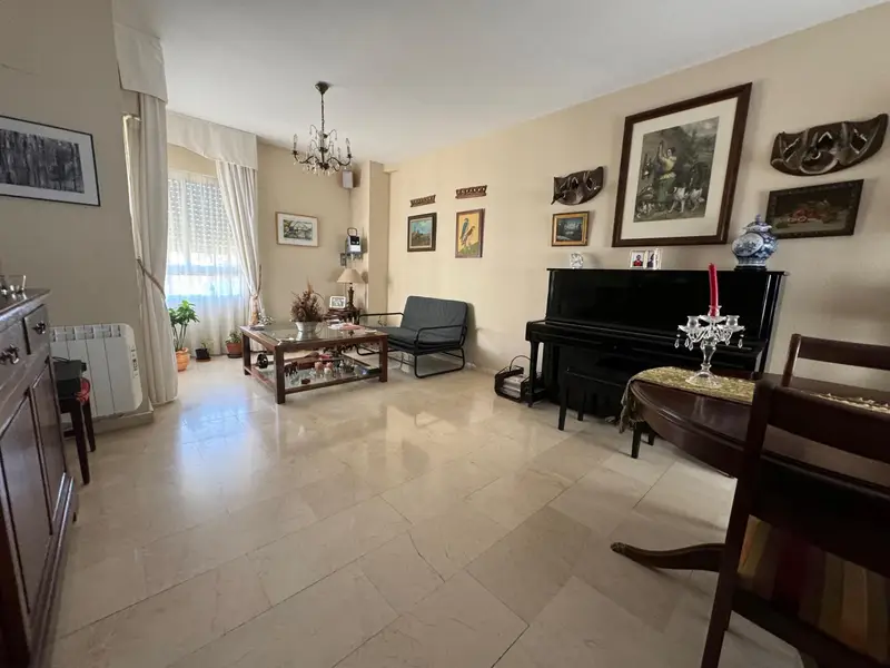 Venta Piso Valdepasillas 4 Dorm 2 Baños Garaje