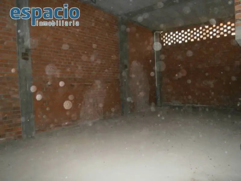 Local Comercial en Venta Ponferrada Zona Correos Salida de Humos