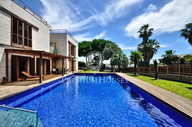 Chalet en venta en Alella, Barcelona