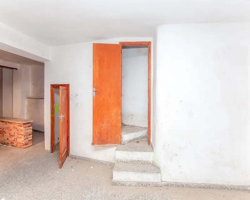 Casa Unifamiliar 360m2 4 Habitaciones Buñol