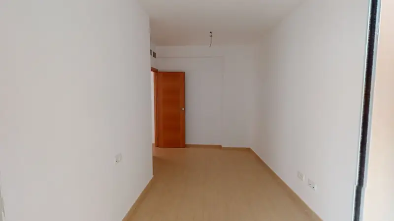 Venta Piso con Terraza en Centro Aguilas