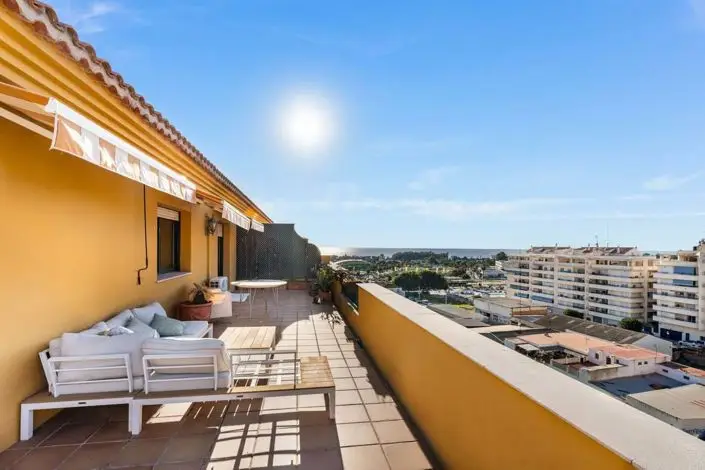 Ático de Lujo en San Pedro Alcántara 3 Dormitorios