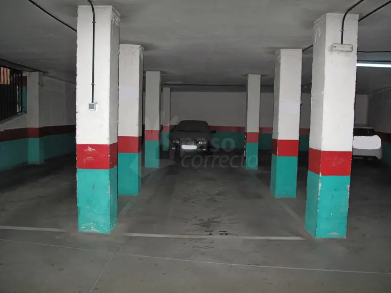 Garaje en Venta en Centro para 3 Coches