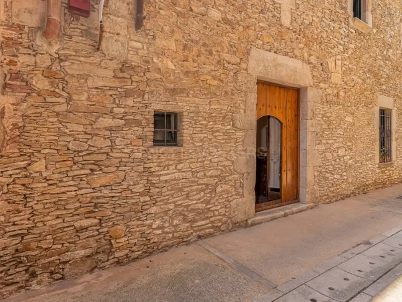 Casa de Piedra Siglo XIX Begur Girona