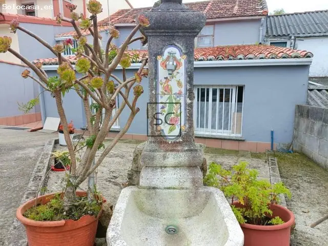 Adosado Con 5 Habitaciones En Santa Marina, Ferrol
