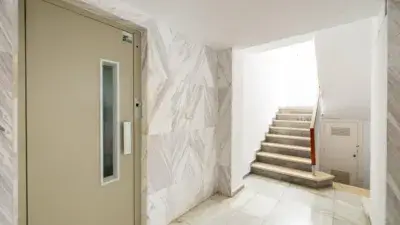 Apartamento en Costa Tropical con Terraza y Garaje