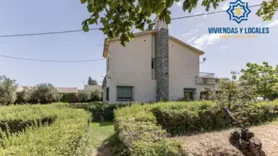 Casa en Dilar 5 habitaciones 200m2 ideal familias