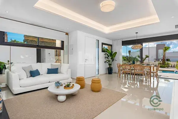 Villa en Ciudad Quesada con Piscina Privada