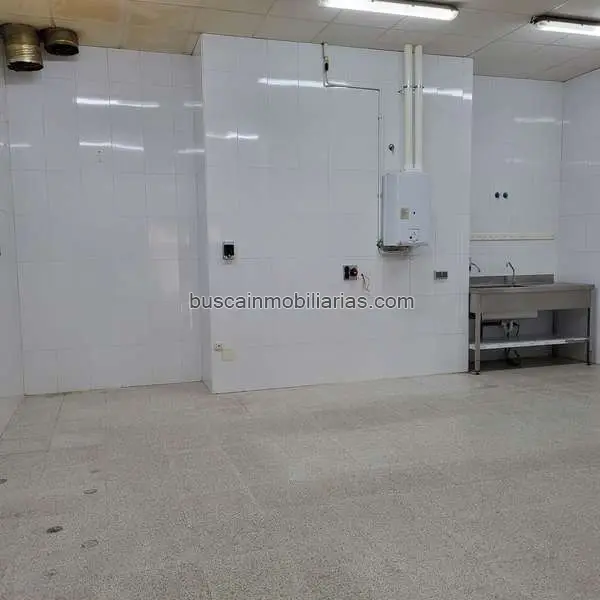 Local Comercial en Venta en Ávila 97m2