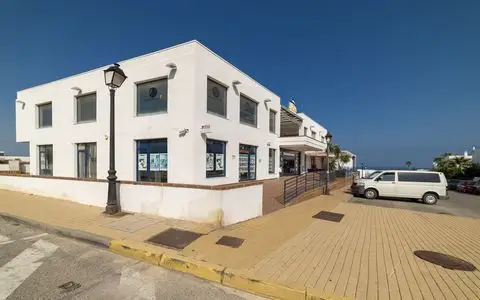Centro Comercial en Venta Mojacar Playa 21 Locales