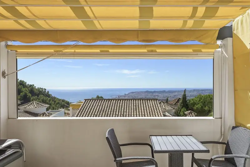 Casa Pareada en Mijas Costa 3 Dormitorios Jardin Piscina