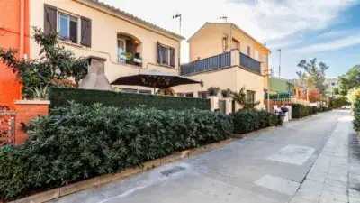 Casa adosada en venta en Sant Oleguer