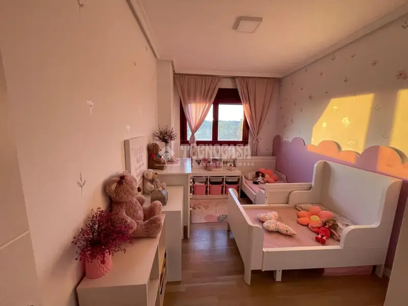 Piso en Venta Seseña 151m2 Garaje Trastero Piscina