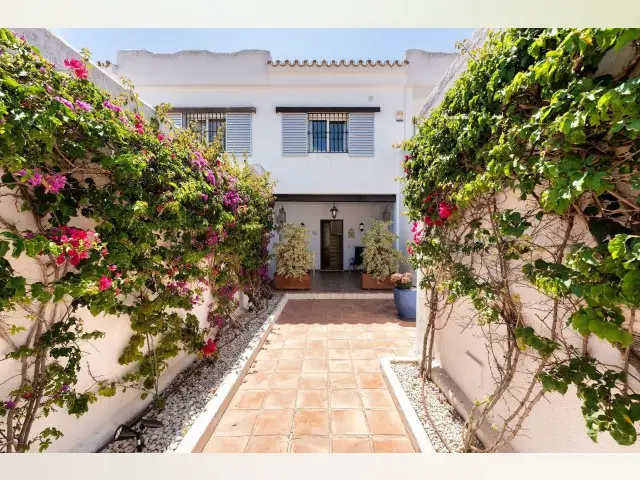 Adosado 3 Dormitorios Nueva Andalucia Reformado Cerca Golf y Mar